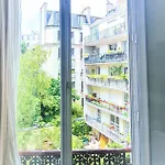 Ξενοδοχείο De France 18 *
