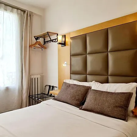 De France 18 Hotel *