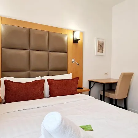 De France 18 * Paris