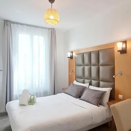 Hotel De France 18 Paris