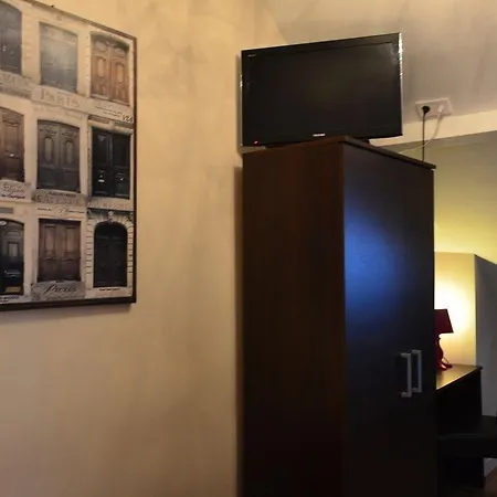 Hotel De France 18